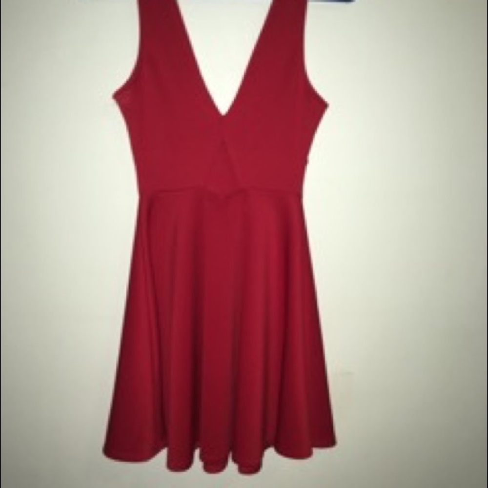Dress - Picture 4 of 4
